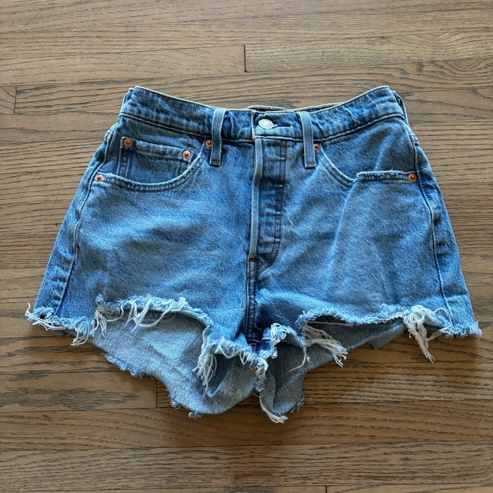 Levi's 501 Original High Rise Cutoff Denim Shorts Blue W26 56327-0251